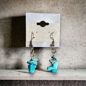 Brand new stone dangle drop hook earrings turquoise